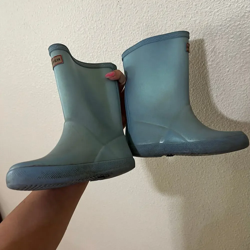 Hunter boots light blue pull on classic rain boots GIRLS US 11